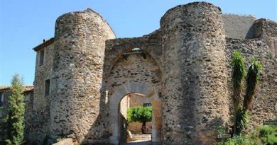 Chevaliers, troubadours et ateliers : vivez l’expérience médiévale à Castelnou.